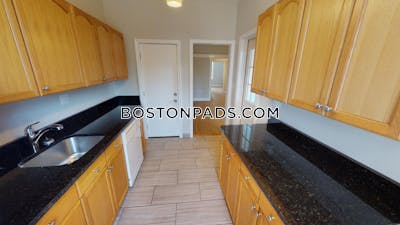 Allston 3 Beds 1 Bath Boston - $4,125