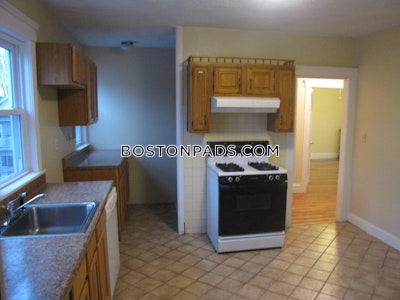 Hyde Park 3 Beds 1 Bath Boston - $3,300 No Fee