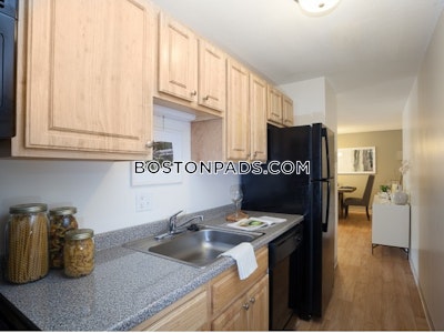 Revere Apartment for rent 2 Bedrooms 1 Bath - $3,015 No Fee